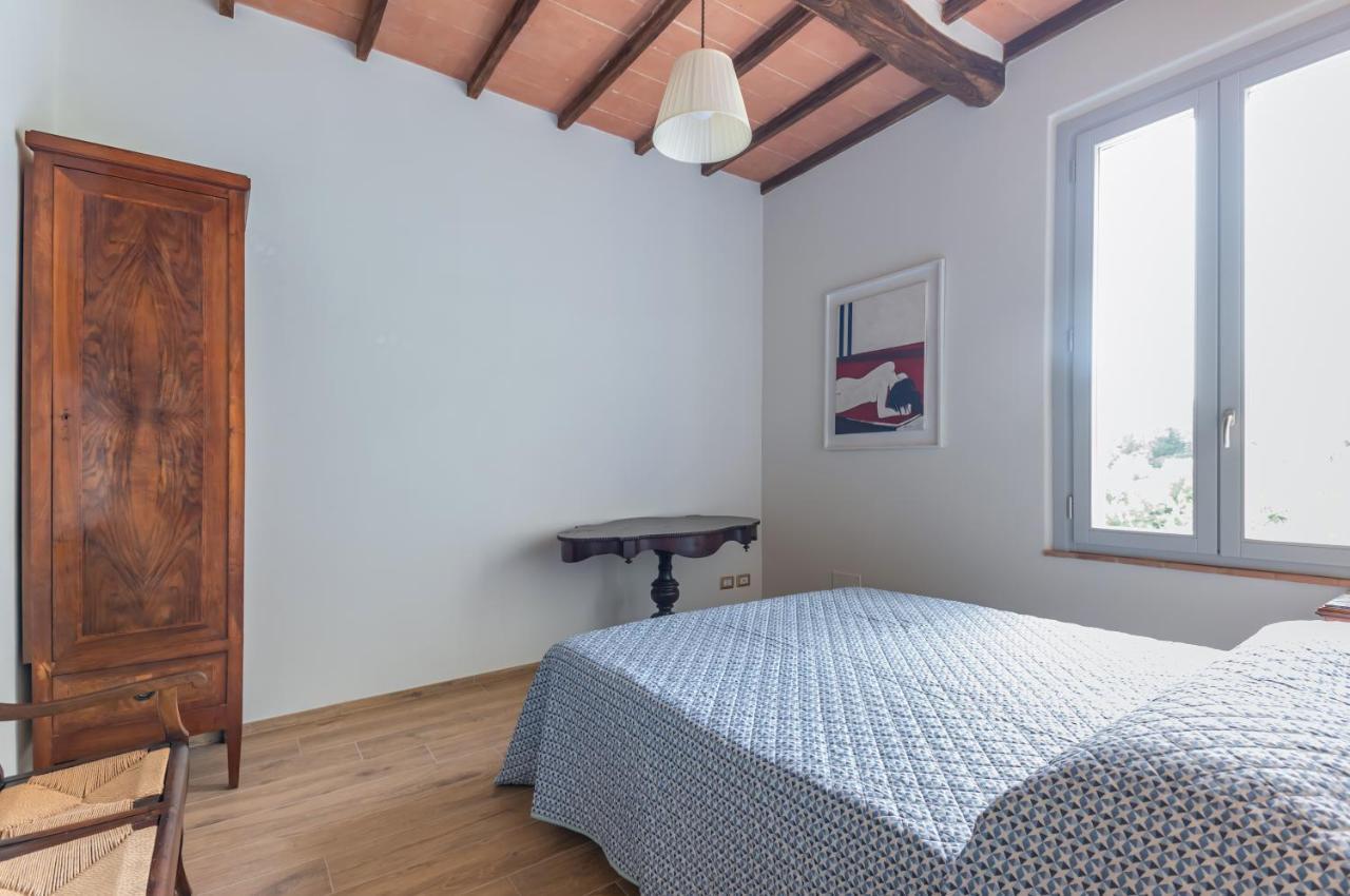 Porta Romana Elegant Apartments With Private Parking! Siena Exterior photo
